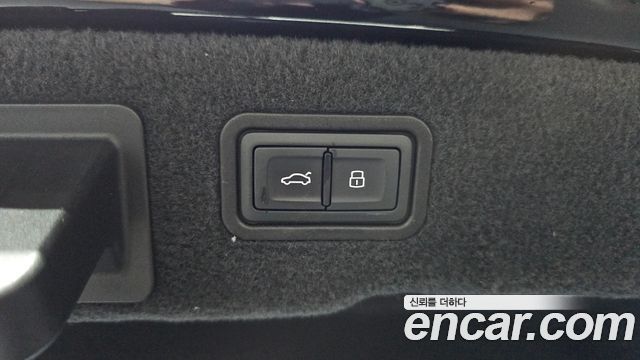 Audi A8 55 TFSI Quattro LWB