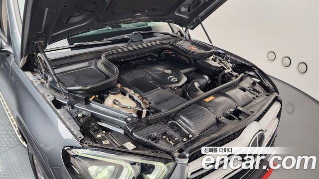 Mercedes-Benz GLE-Class GLE300d 4MATIC