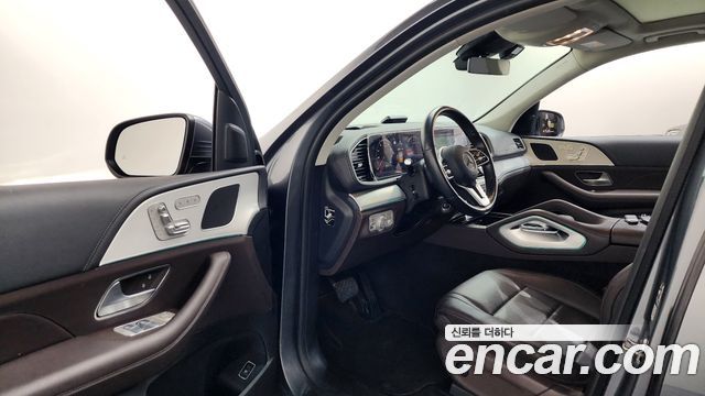 Mercedes-Benz GLE-Class GLE300d 4MATIC