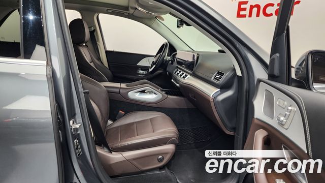 Mercedes-Benz GLE-Class GLE300d 4MATIC