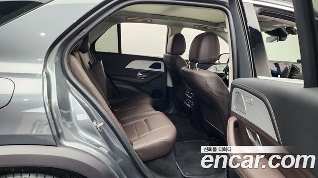 Mercedes-Benz GLE-Class GLE300d 4MATIC