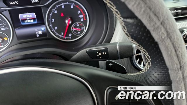 Mercedes-Benz B-Class B220