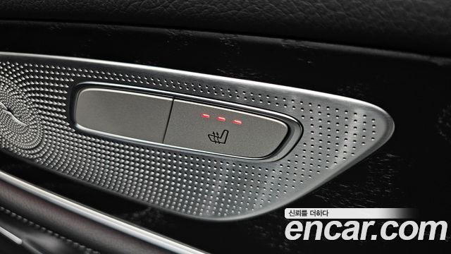 Mercedes-Benz CLS-Class CLS300d 4MATIC