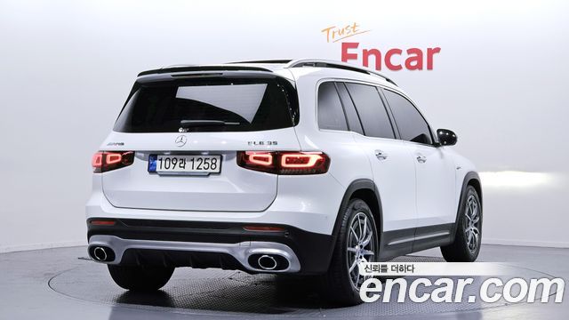 Mercedes-Benz GLB-Class AMG GLB35 4MATIC