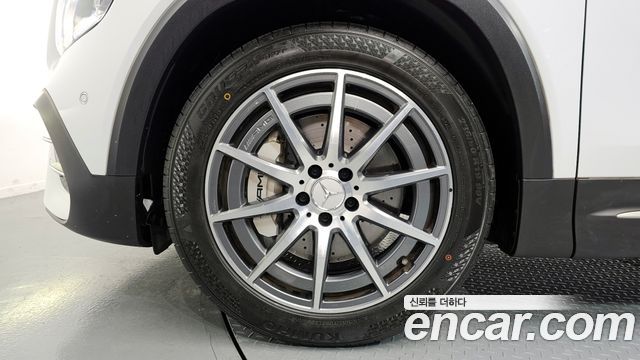 Mercedes-Benz GLB-Class AMG GLB35 4MATIC