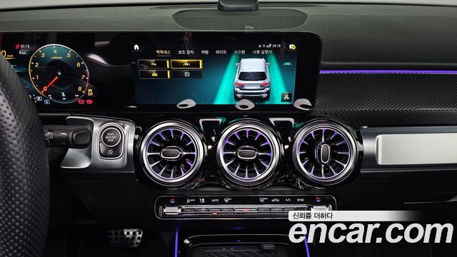 Mercedes-Benz GLB-Class AMG GLB35 4MATIC