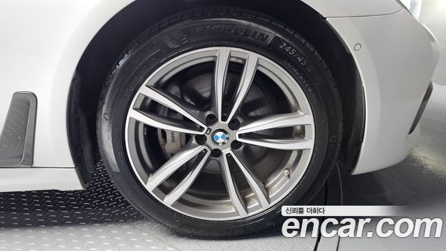 BMW 7-Series 740d xDrive M Sport