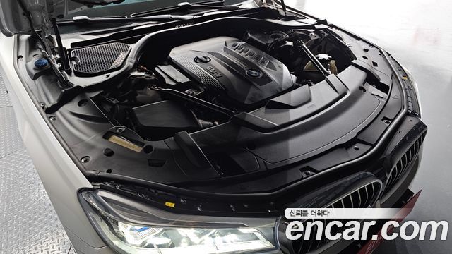 BMW 7-Series 740d xDrive M Sport