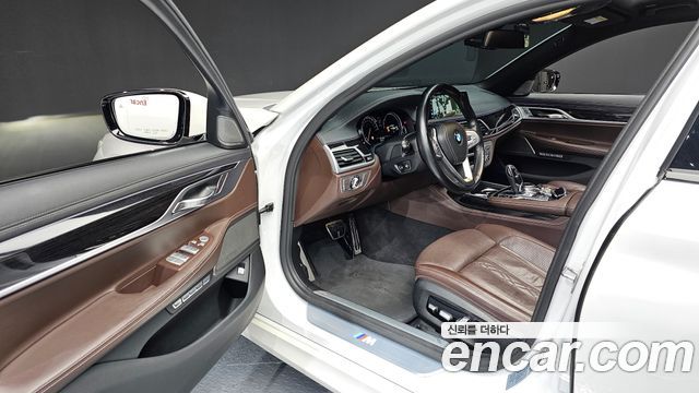 BMW 7-Series 740d xDrive M Sport