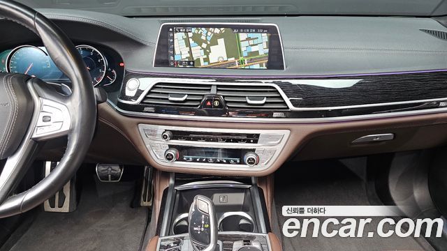 BMW 7-Series 740d xDrive M Sport