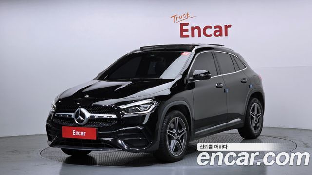 Mercedes-Benz GLA-Class GLA250 4MATIC
