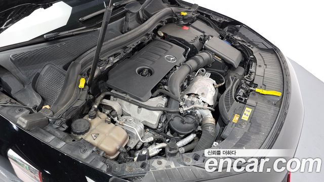 Mercedes-Benz GLA-Class GLA250 4MATIC