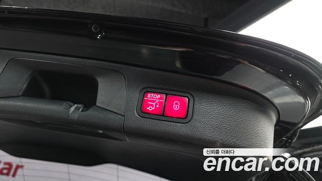Mercedes-Benz GLA-Class GLA250 4MATIC
