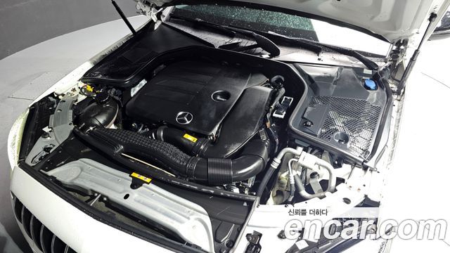 Mercedes-Benz C-Class C200