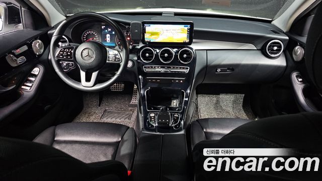 Mercedes-Benz C-Class C200