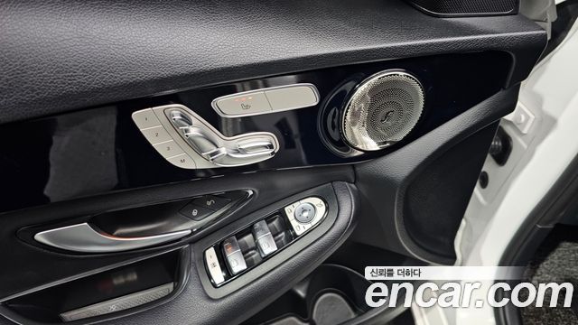 Mercedes-Benz C-Class C200