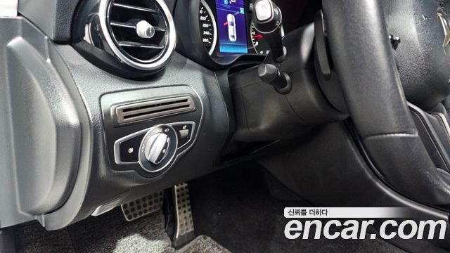 Mercedes-Benz C-Class C200