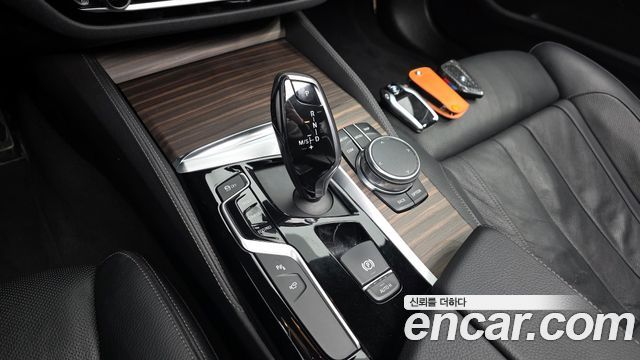 BMW 5-Series 520d M Sport Package Plus