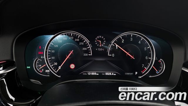 BMW 5-Series 520i Luxury