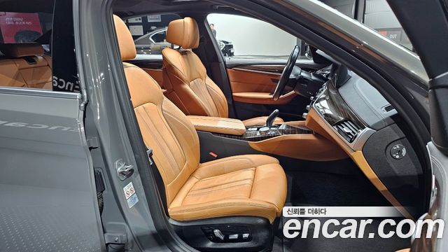 BMW 5-Series 520i M Sport