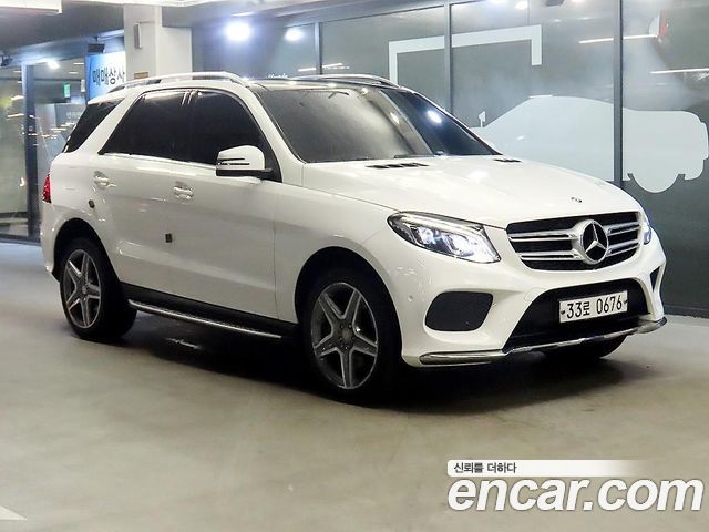 Mercedes-Benz GLE-Class GLE350 d 4MATIC