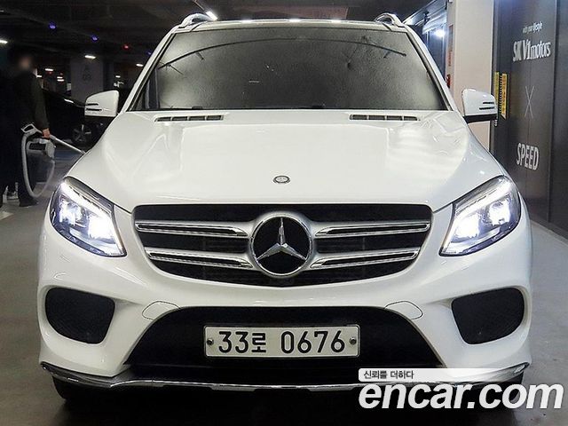Mercedes-Benz GLE-Class GLE350 d 4MATIC