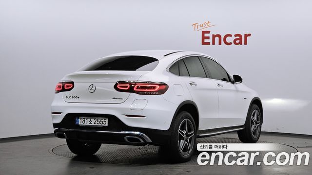 Mercedes-Benz GLC-Class GLC300e 4MATIC Coupe
