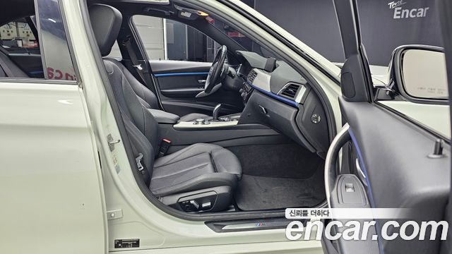 BMW 3-Series 320i M Sport