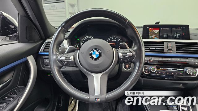 BMW 3-Series 320i M Sport
