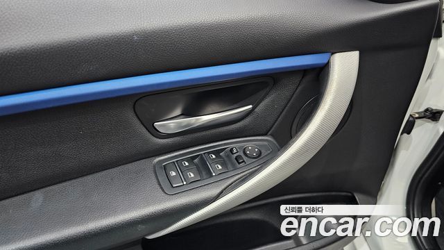 BMW 3-Series 320i M Sport