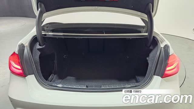 BMW 3-Series 320i M Sport