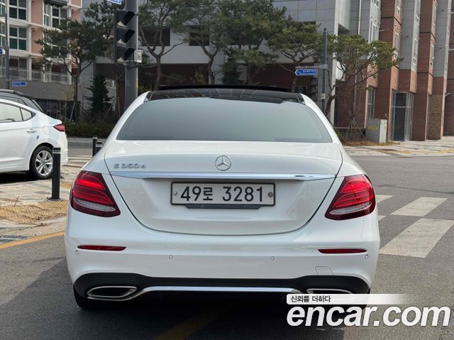 Mercedes-Benz E-Class E350d