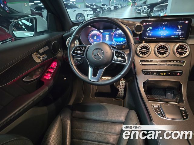 Mercedes-Benz GLC-Class GCL300 4MATIC Coupe