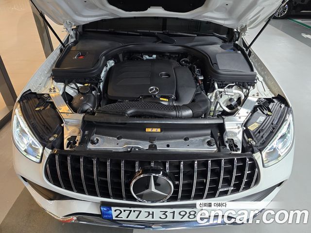 Mercedes-Benz GLC-Class GCL300 4MATIC Coupe