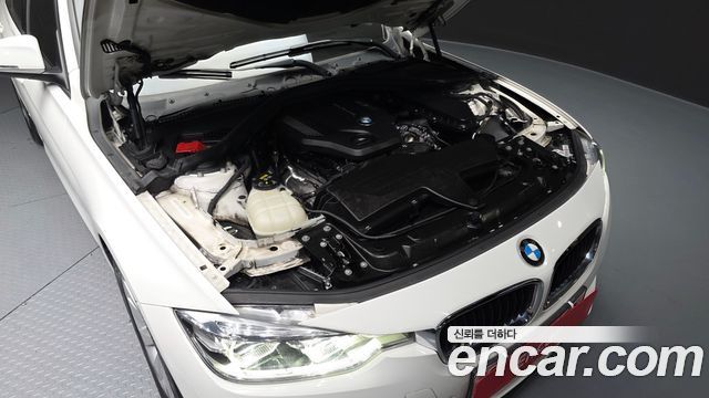 BMW 3-Series 320d