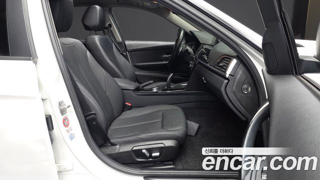 BMW 3-Series 320d