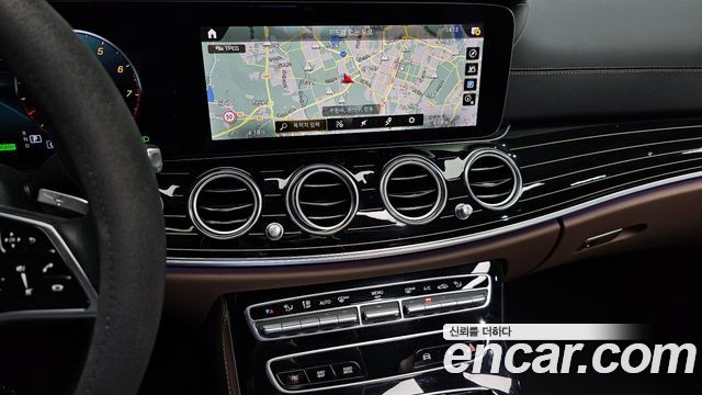 Mercedes-Benz E-Class E450 4MATIC Exclusive