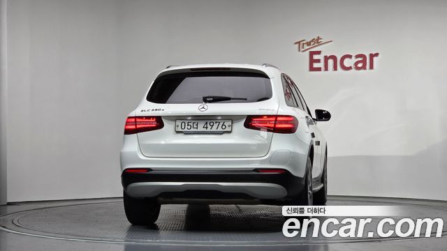 Mercedes-Benz GLC-Class GLC350e 4MATIC Premium