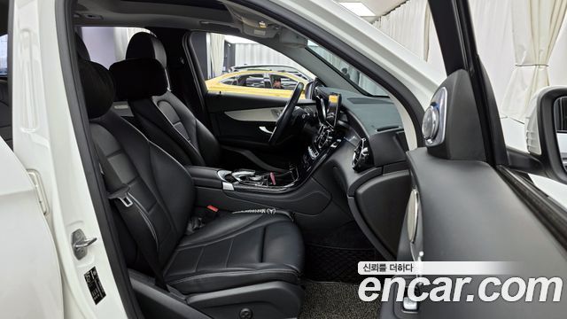 Mercedes-Benz GLC-Class GLC350e 4MATIC Premium