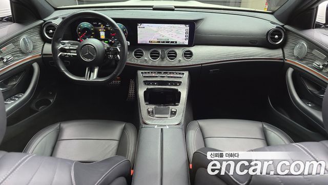 Mercedes-Benz E-Class E350 4MATIC AMG Line Edition