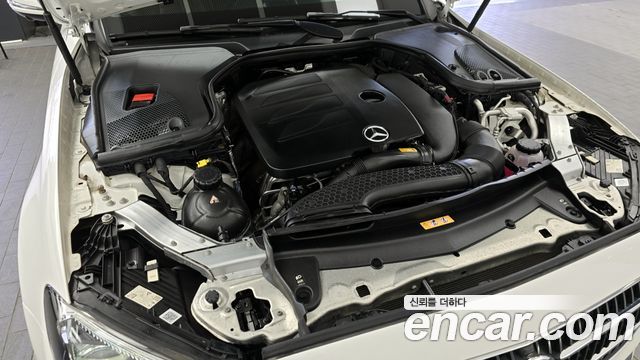 Mercedes-Benz E-Class E350 4MATIC Avantgarde