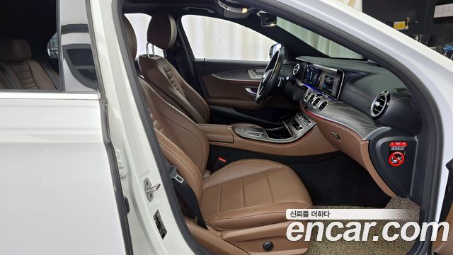 Mercedes-Benz E-Class E350 4MATIC Avantgarde