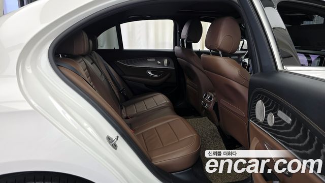 Mercedes-Benz E-Class E350 4MATIC Avantgarde