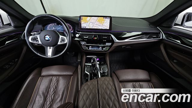 BMW 5-Series 530i xDrive M Sport Package