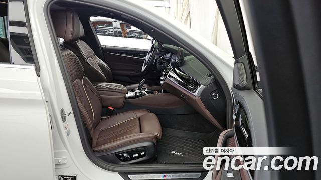 BMW 5-Series 530i xDrive M Sport Package