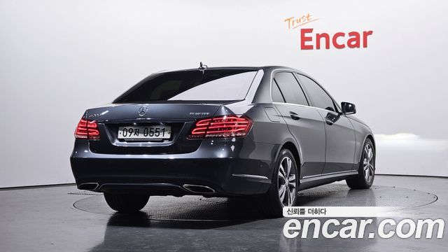 Mercedes-Benz E-Class E220 Bluetec Avantgarde
