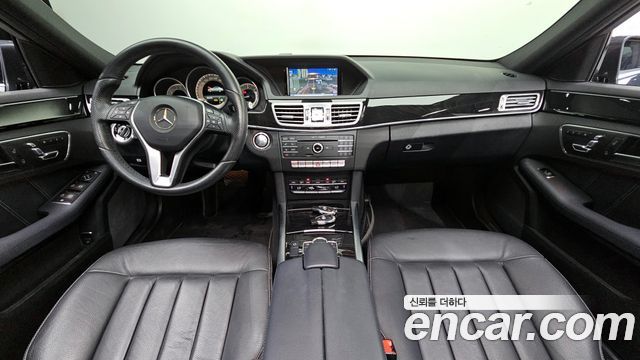 Mercedes-Benz E-Class E220 Bluetec Avantgarde