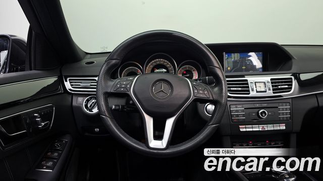 Mercedes-Benz E-Class E220 Bluetec Avantgarde