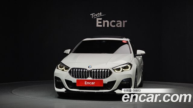 BMW 2-Series 220i M Sports