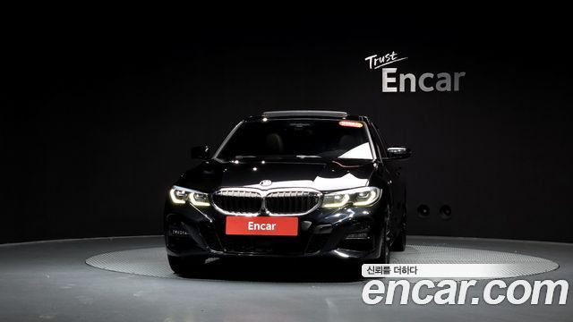 BMW 3-Series 330i xDrive M Sport